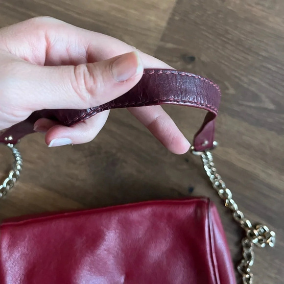 Vintage 90s Y2K Danier Leather Crossbody Chain/Zipper Purse - Picture 10 of 17